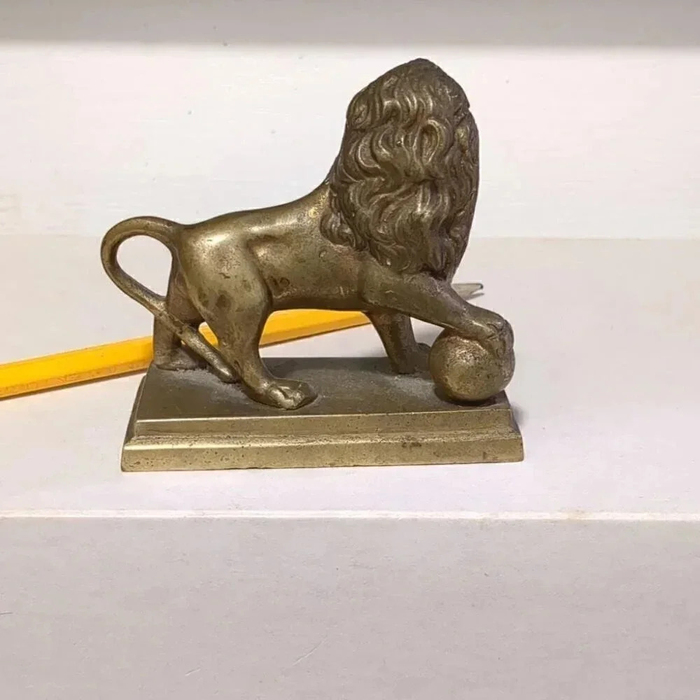 Brass lion de waterloo - Picture 2 of 3